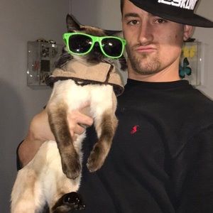 Meet your Posher, Thomas a